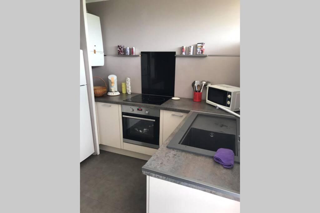 Bel Appartement Avec Vue Et Parking Prive Béziers Kültér fotó