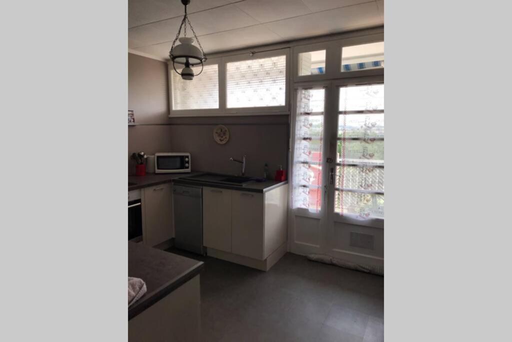 Bel Appartement Avec Vue Et Parking Prive Béziers Kültér fotó