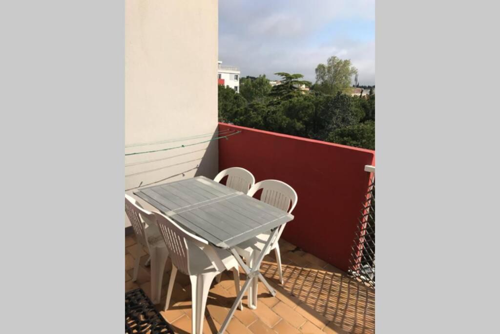 Bel Appartement Avec Vue Et Parking Prive Béziers Kültér fotó
