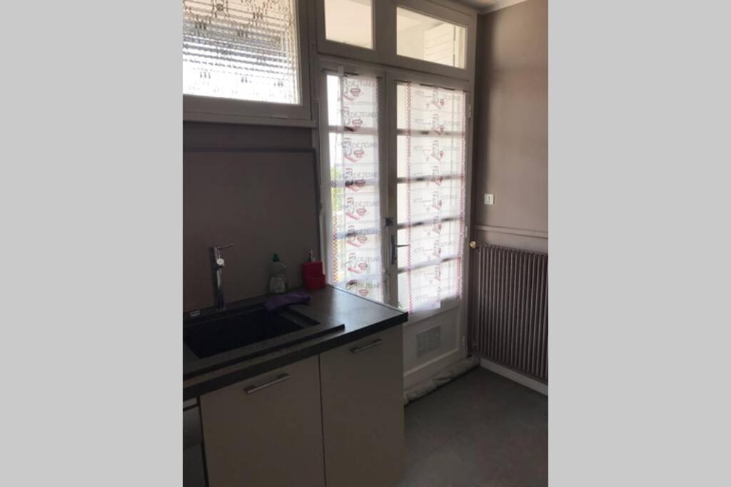 Bel Appartement Avec Vue Et Parking Prive Béziers Kültér fotó